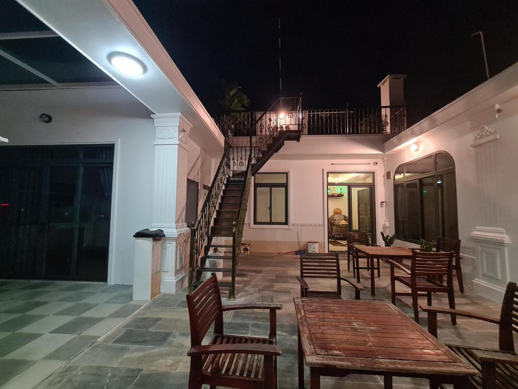 Ruby Hotel Vĩnh Long Kültér fotó