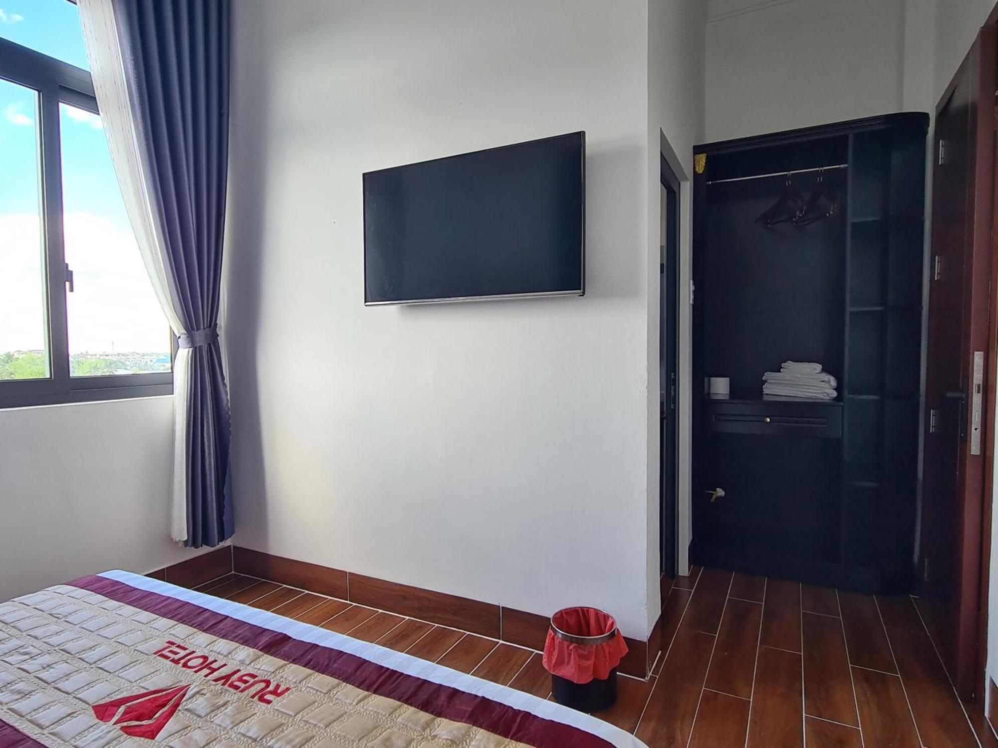 Ruby Hotel Vĩnh Long Kültér fotó